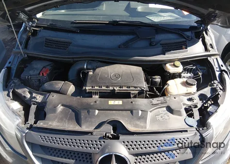 2016 Mercedes-Benz Metris из США, поврежденный, VIN WD4PG2EE2G3151785